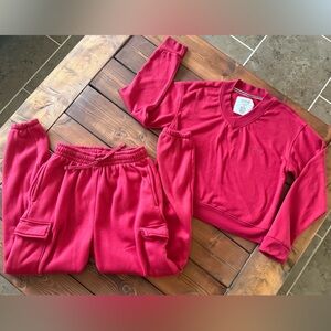 Hunter Women Red Cozy Lounge Set Small Cargo Joggers